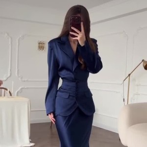 Women's winter elegant V-neck waistband high-waisted full-skirt two-piece set